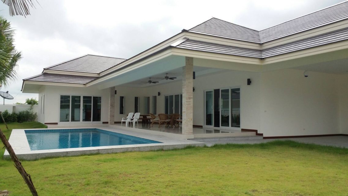 Luxury Pool Villa in Hua Hin near Palm Hills Golf Club