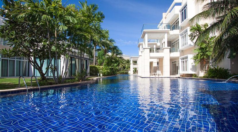 01 Blue Lagoon Resort Condominium