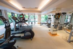 03 Well equipped fitness center