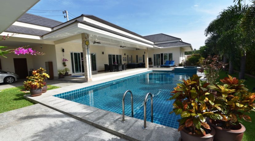 01 Palm Villas luxury House