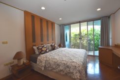 30 Master bedroom with terrace access