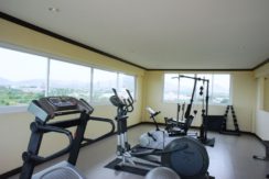 04 Rooftop gym room