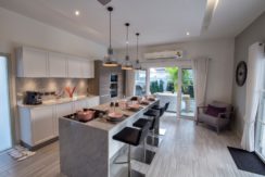 04 Prestige fully fitted EU style kitchen by Kvik