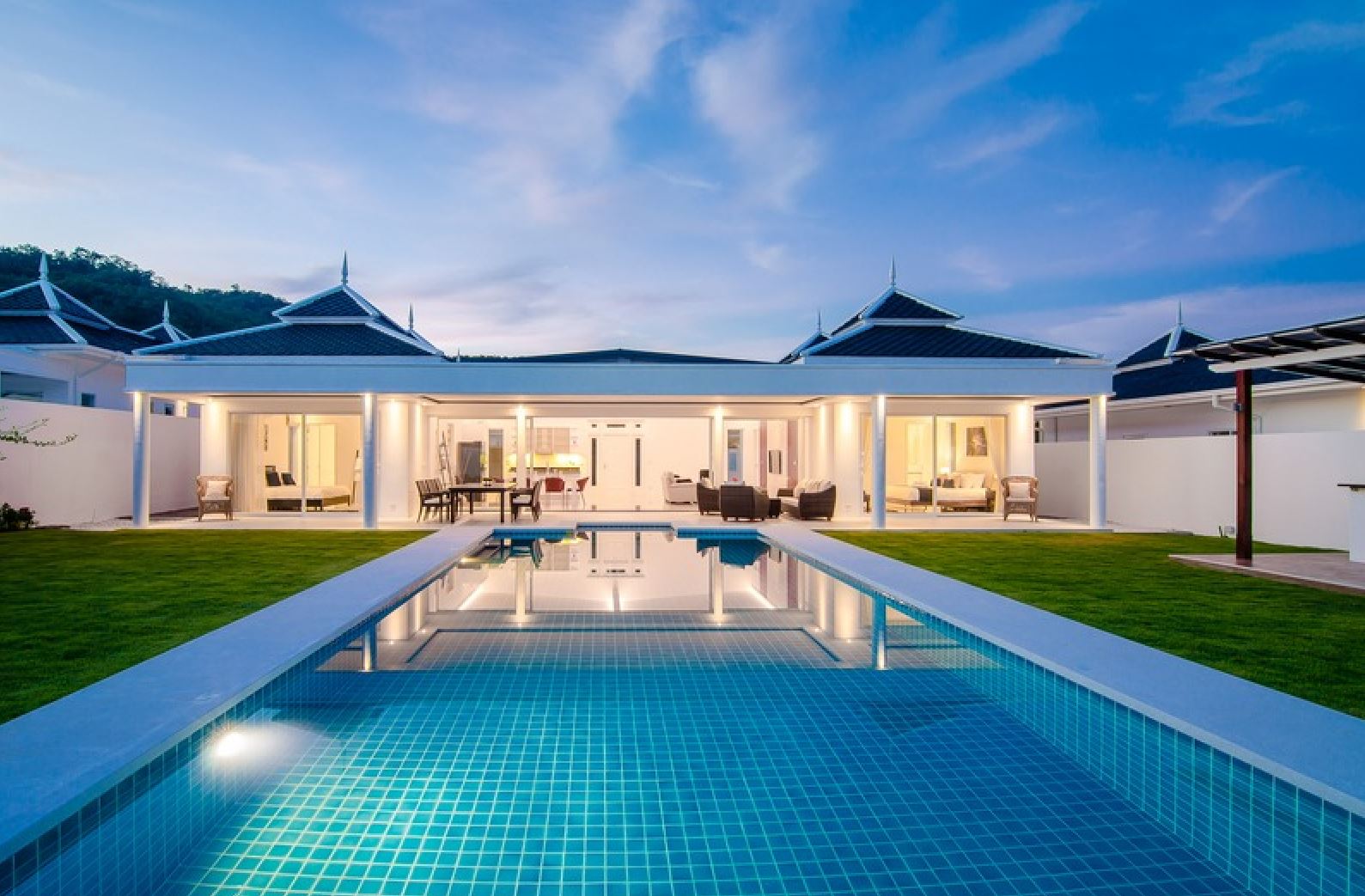 Luxury Pool Villa in Hua Hin with stunning Mountain View
