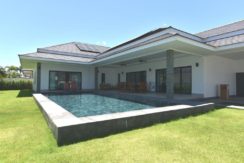 01 Brand new luxury pool villa 1