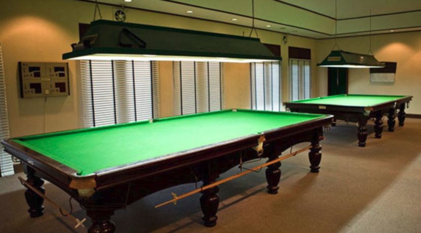 07 Palm Hills Sports Club poolroom