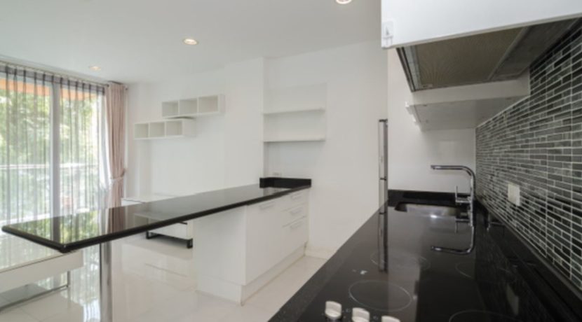 20 Modern Eu style kitchen