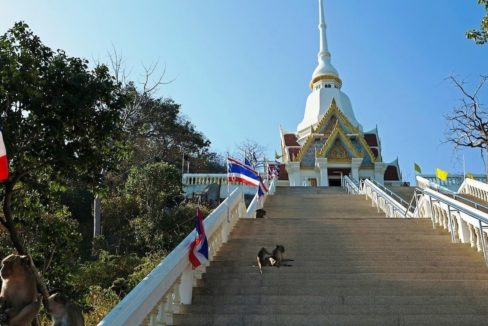 95 Wat Khao Takiab