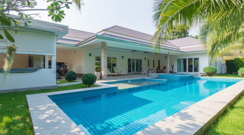 01 Palm Villas pool villa