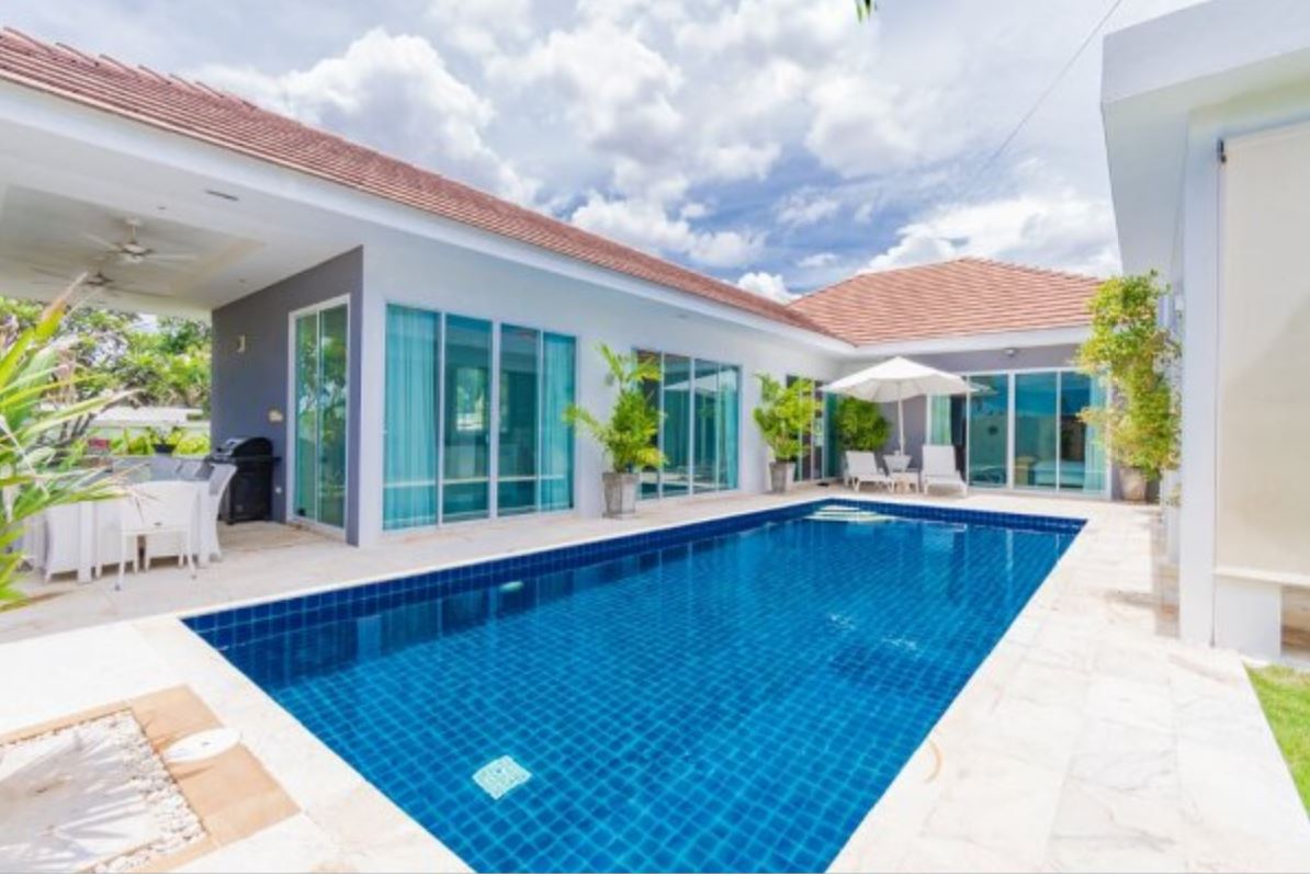 Luxury Modern Pool Villa in Hua Hin at Whitestone Villas
