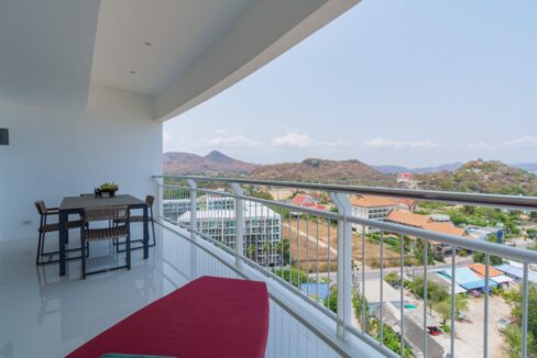 11B Large balcony with panoramic view
