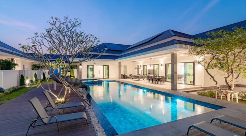 02A Exceptional pool villa exterior