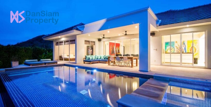01 Luxury Pool Villa Exterior