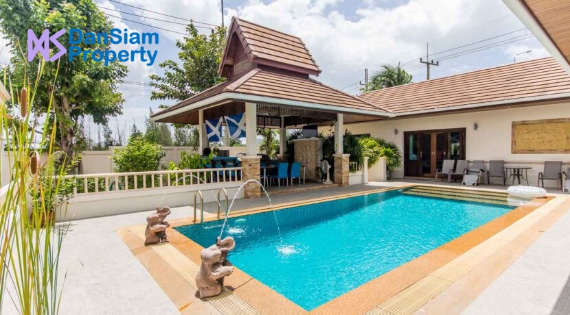 02A Thai-Bali pool villa