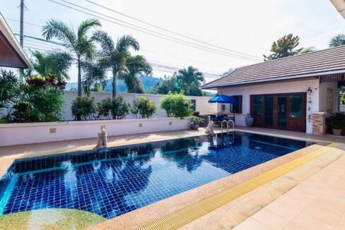 02 Hillside Hamlet Bali style pool villa