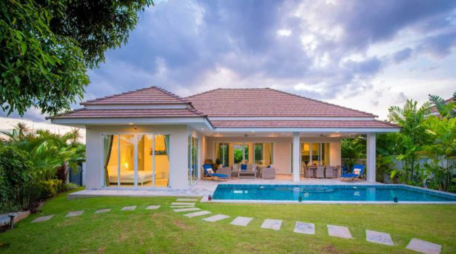 Well Presented 4-Bed Pool Villa in Hua Hin at Red Mountain