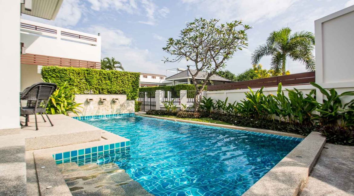 02B Sivana Gardens pool villa