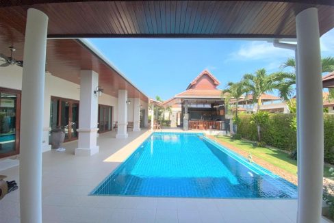 02C Luxury Bali-style House