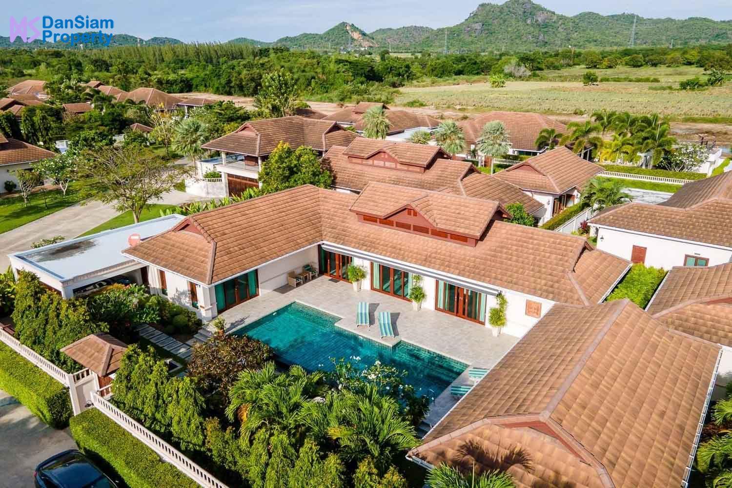 Exceptional Bali-style Villa in Hua Hin at Hillside Hamlet6
