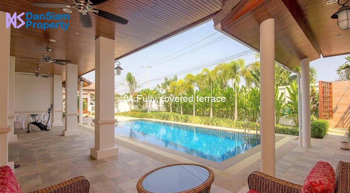 04 Fully covered terrace