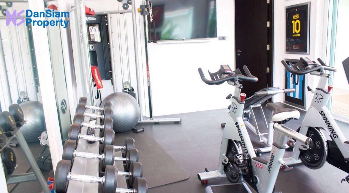60 Private gym room