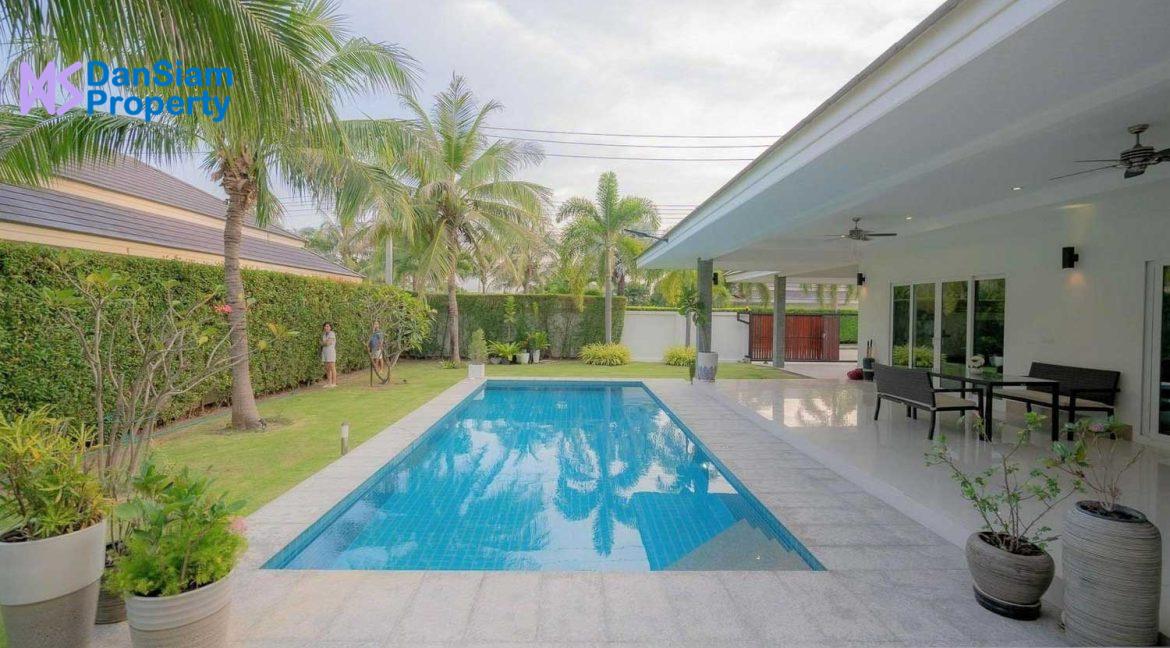 02B Palm Villas luxury villa