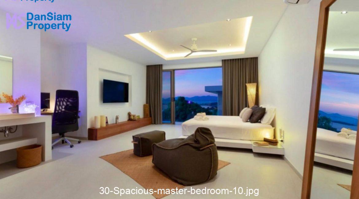 30-Spacious-master-bedroom-10.jpg