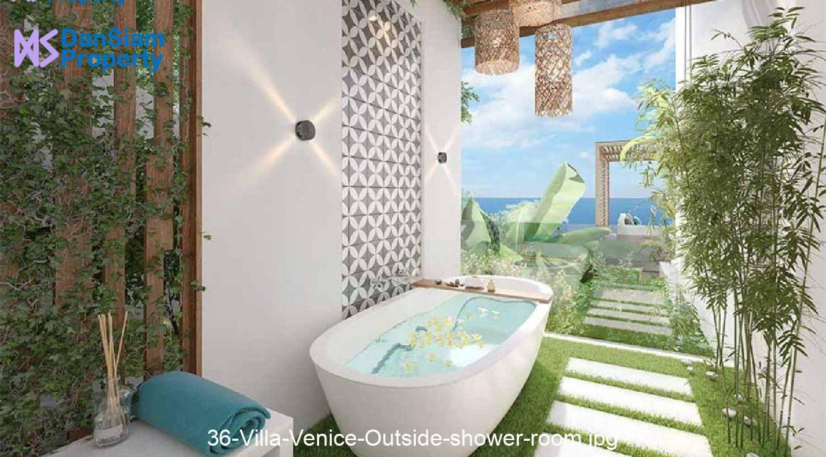 36-Villa-Venice-Outside-shower-room.jpg