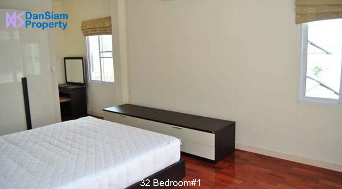 32 Bedroom#1