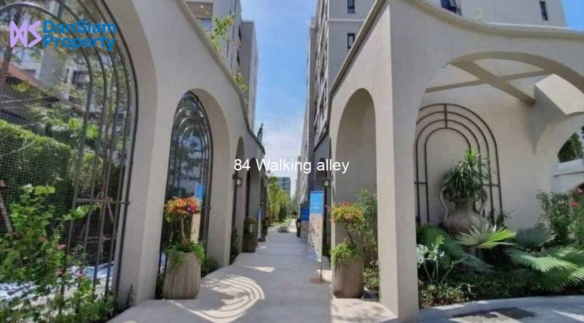 84 Walking alley